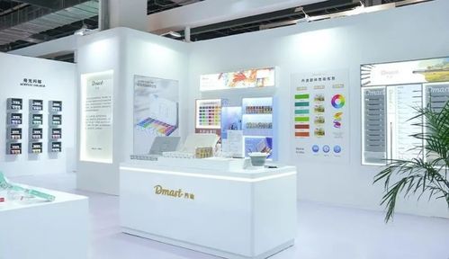 得力攜500余款產(chǎn)品震撼亮相，引領(lǐng)文具零售新潮流